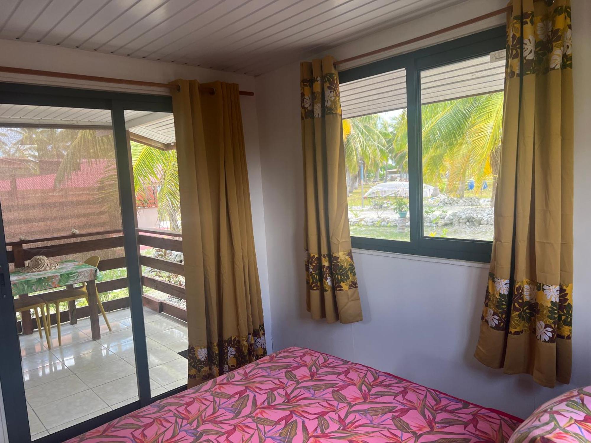Korikori House Fakarava II Hotel Rotoava Екстериор снимка